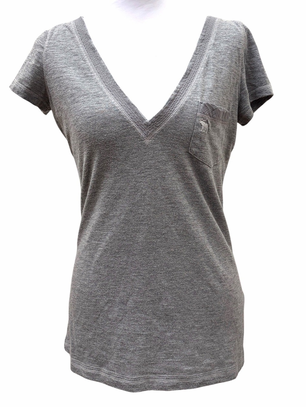 Y2K Abercrombie & Fitch Moose Gray V-Neck Pocket Tee Shirt Size Medium